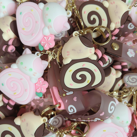 Kawaii keychains & rings – Add a pop of cuteness everywhere! 🌸🔑