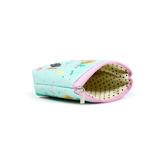 Compacte katten portemonnee op roze achtergrond 💕🐱