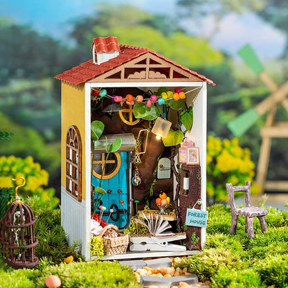 Rolife | Miniatuur huisje: Borrowed Garden - 16 cm