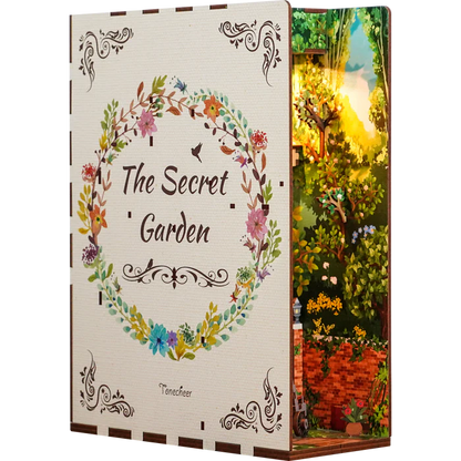 Tone-Cheer | Book nook: The secret garden - 24 cm