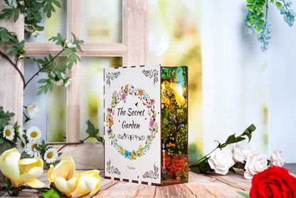 Tone-Cheer | Book nook: The secret garden - 24 cm