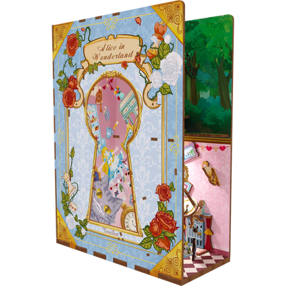 Tone-Cheer | Book nook: Alice in wonderland - 24 cm